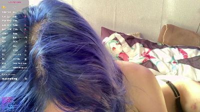 MarielleHubiak live cam on Cam4