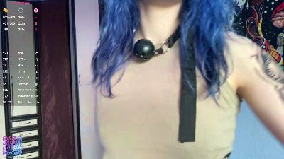 MarielleHubiak live cam on Cam4