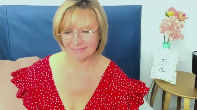 MarieneFantasy live cam on Cam4