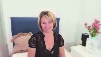 MarieneFantasy live cam on Cam4