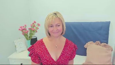 MarieneFantasy live cam on Cam4