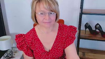 MarieneFantasy live cam on Cam4