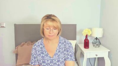 MarieneFantasy live cam on Cam4