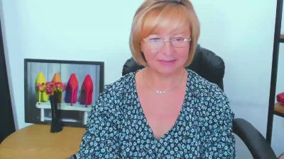 MarieneFantasy live cam on Cam4