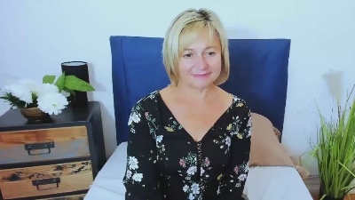 MarieneFantasy live cam on Cam4