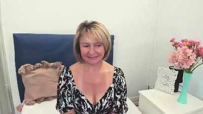 MarieneFantasy live cam on Cam4