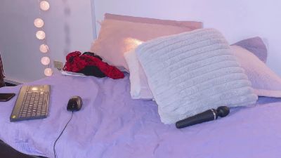 Mariia_Paulaa live cam on Cam4