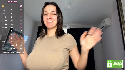 MarilouSchee live cam on Cam4