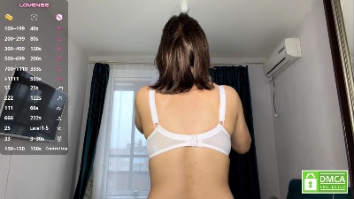 MarilouSchee live cam on Cam4