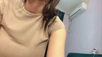 MarilouSchee live cam on Cam4