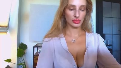 MarilynBeauty live cam on Cam4