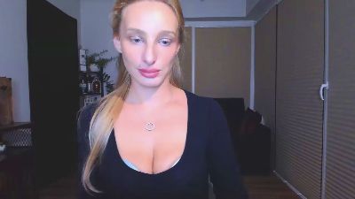 MarilynBeauty live cam on Cam4