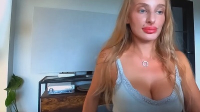 MarilynBeauty live cam on Cam4