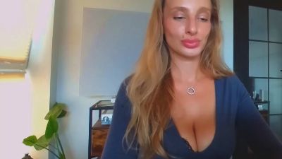 MarilynBeauty live cam on Cam4