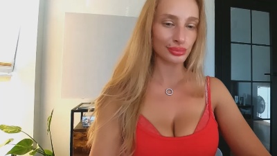MarilynBeauty live cam on Cam4