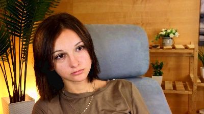 MarinaYannotti live cam on Cam4