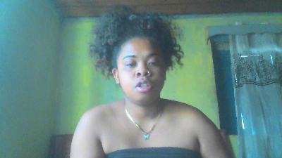 MarinahSexy4 live cam on Cam4