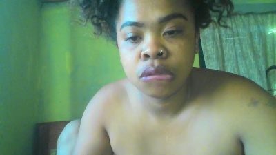 MarinahSexy4 live cam on Cam4
