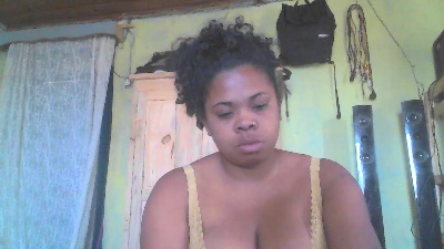 MarinahSexy4 live cam on Cam4