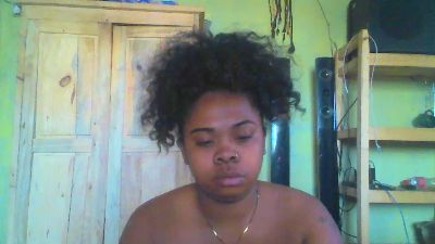 MarinahSexy4 live cam on Cam4
