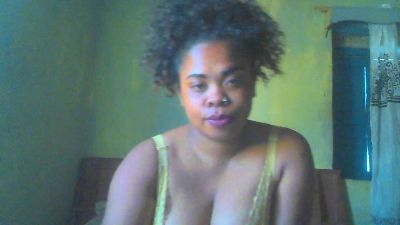 MarinahSexy4 live cam on Cam4