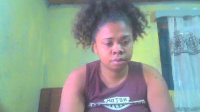 MarinahSexy4 live cam on Cam4