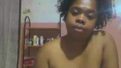 MarinahSexy4 live cam on Cam4