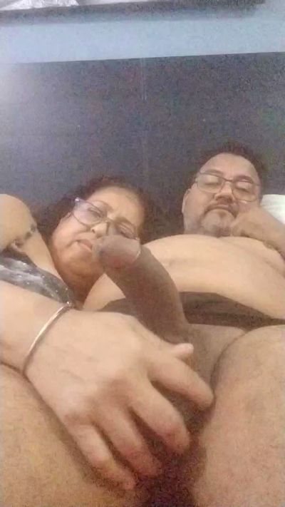 Marino1977 live cam on Cam4