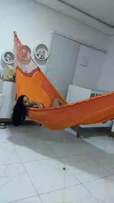 Marinomade live cam on Cam4