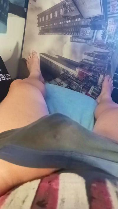 Mario8521 live cam on Cam4