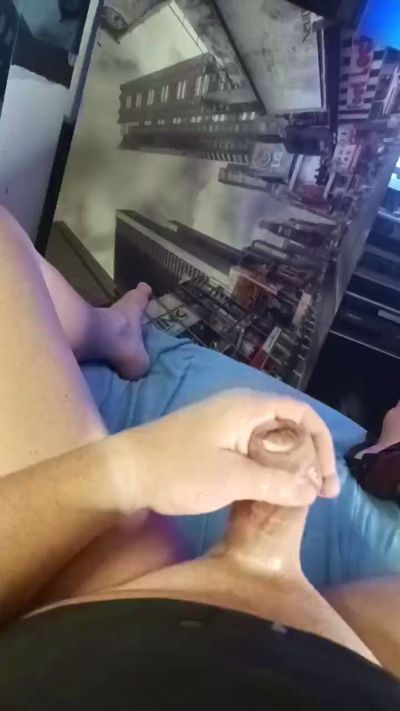 Mario8521 live cam on Cam4