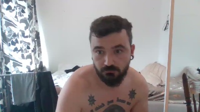 MarioRelentless live cam on Cam4