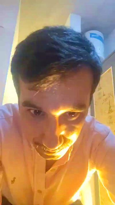 Mariogol_ live cam on Cam4