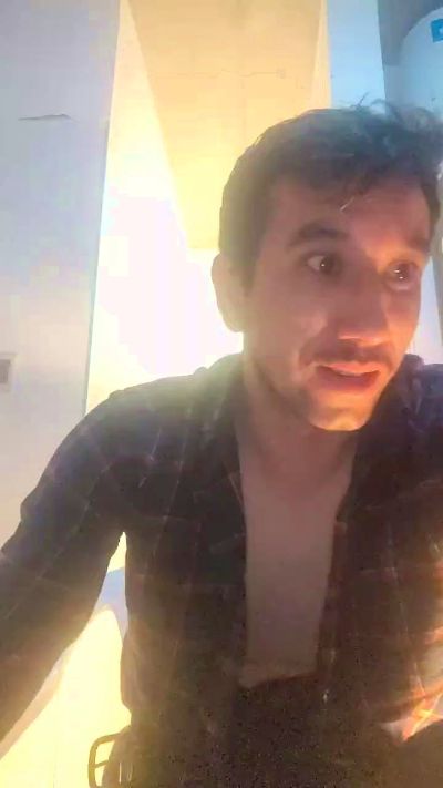 Mariogol_ live cam on Cam4