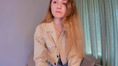 MarisTkach live cam on Cam4