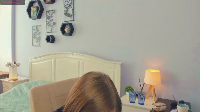 MarivelBelgrade live cam on Cam4