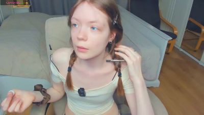 MarivelBelgrade live cam on Cam4