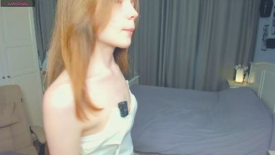 MarivelBelgrade live cam on Cam4