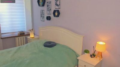 MarivelBelgrade live cam on Cam4
