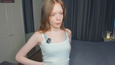 MarivelBelgrade live cam on Cam4