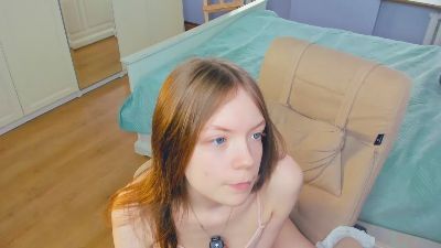 MarivelBelgrade live cam on Cam4