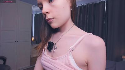 MarivelBelgrade live cam on Cam4