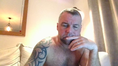 Mark_XOX live cam on Cam4