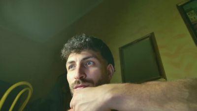 Mark_ariete94 live cam on Cam4