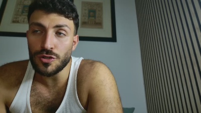 Mark_ariete94 live cam on Cam4