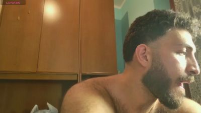 Mark_ariete94 live cam on Cam4