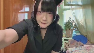 MarlenLevien live cam on Cam4