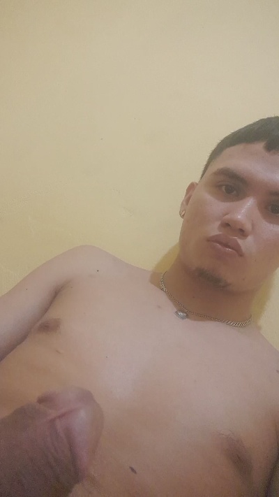 Marlon890 live cam on Cam4