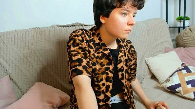 Marlow_Vixen live cam on Cam4