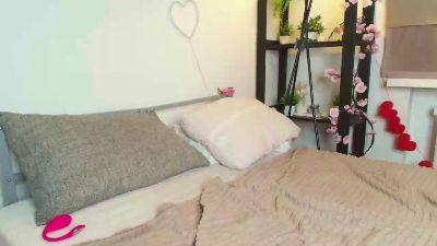 Marlow_Vixen live cam on Cam4